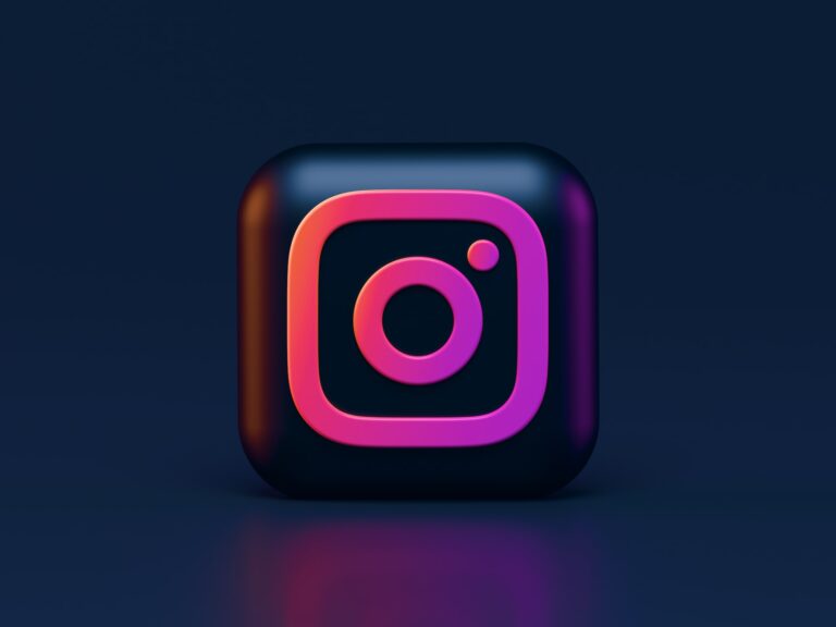 Digital rendering of Instagram logo and icon